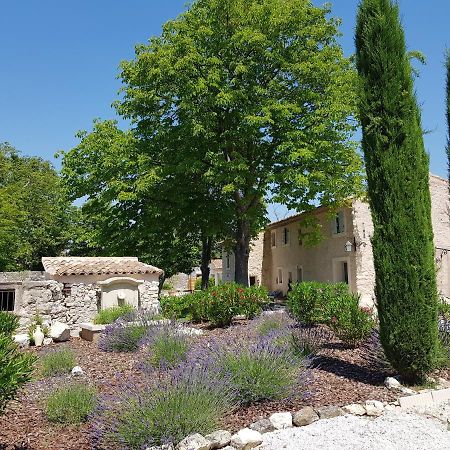 Le Mas De La Calade Bed and Breakfast Aix-en-Provence Exteriör bild