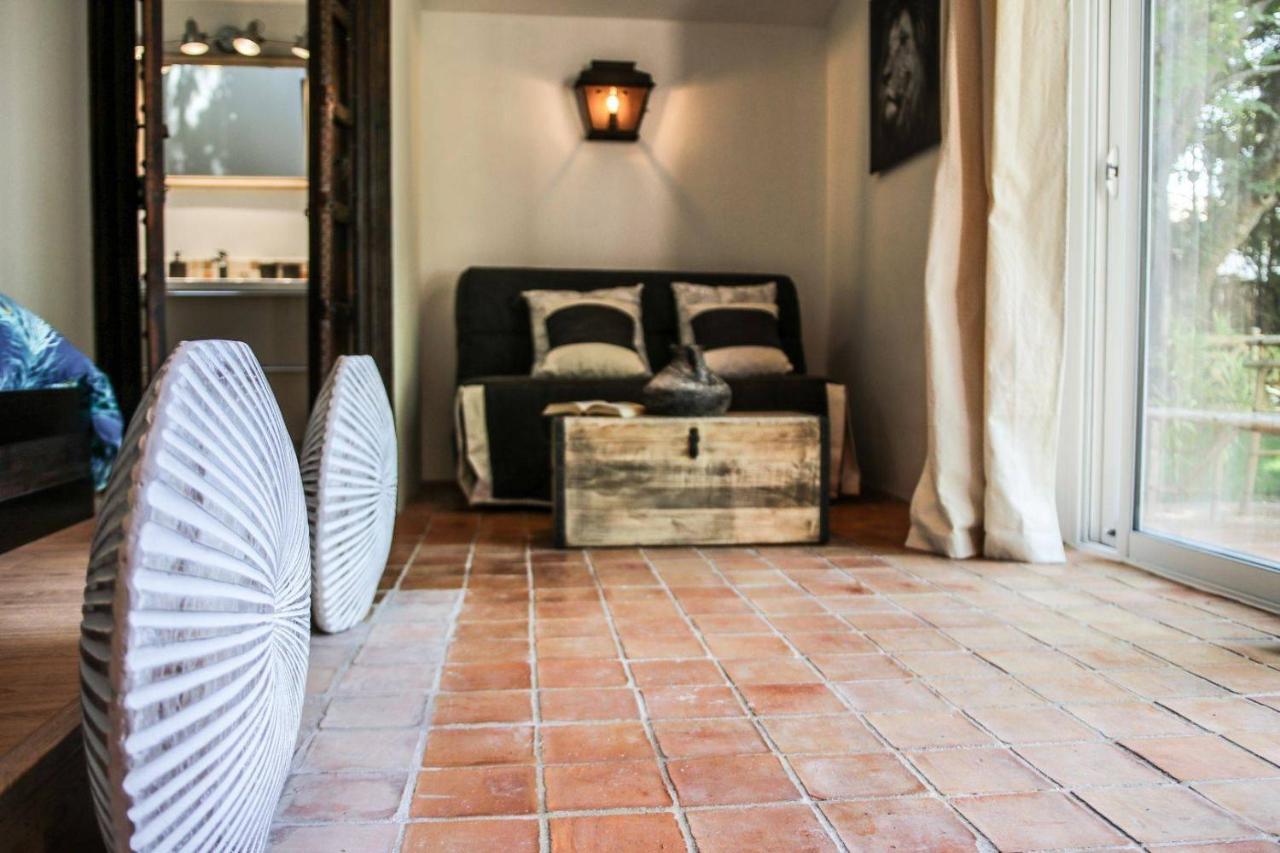 Le Mas De La Calade Bed and Breakfast Aix-en-Provence Exteriör bild