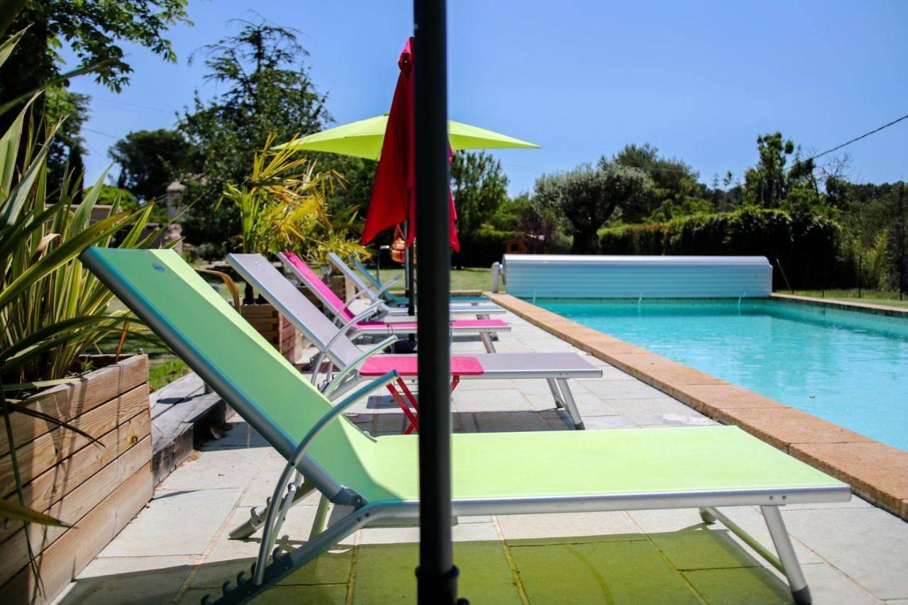 Le Mas De La Calade Bed and Breakfast Aix-en-Provence Exteriör bild